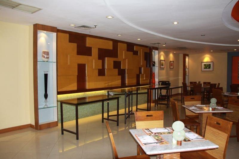Hotel Ibis Mangga Dua Yakarta Exterior foto